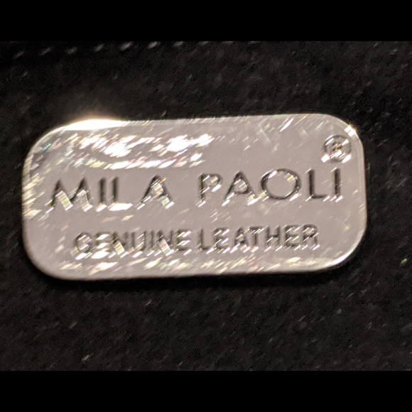 Used Milo Paoli Red Leather Wallet/Organizer - Picture 3 of 8